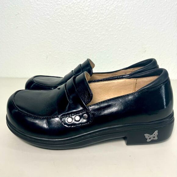 Alegria Taylor black waxy clogs loafers pattern leather butterfly work medical 6 - Picture 1 of 8